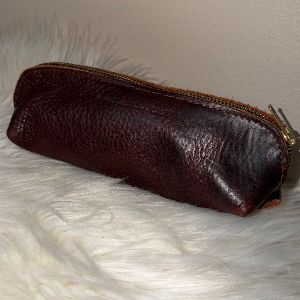 Portland Leather Dark Brown Leather Zip Pouch